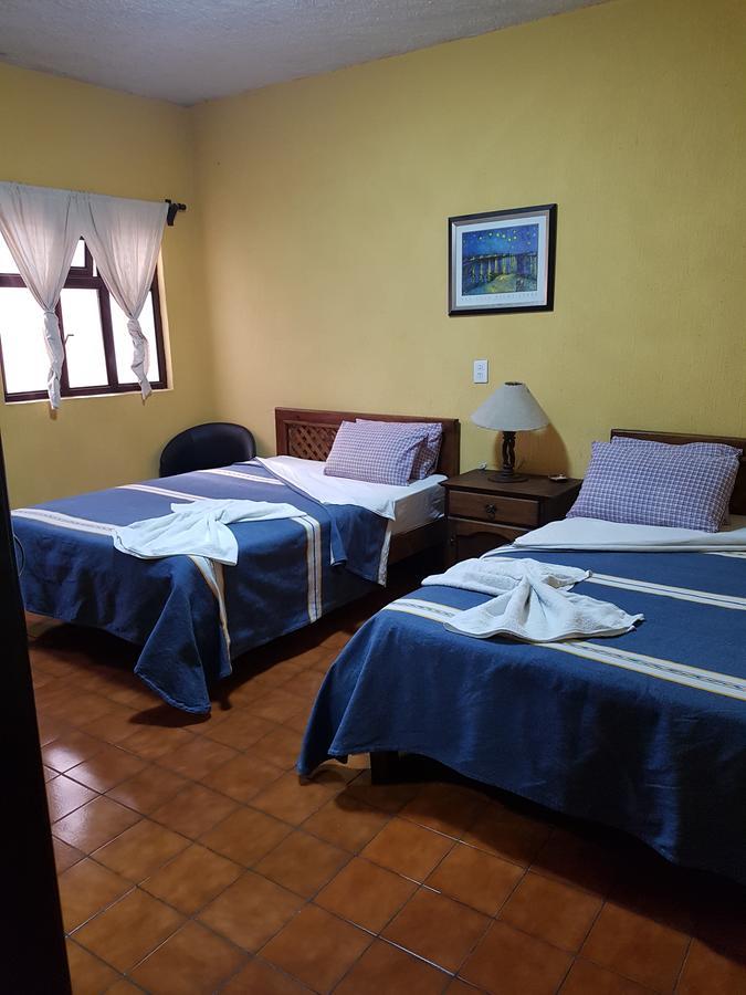 Hotel Nuevo Cupatitzio Uruapan  المظهر الخارجي الصورة