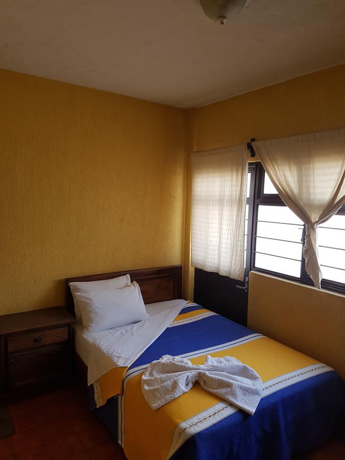 Hotel Nuevo Cupatitzio Uruapan  المظهر الخارجي الصورة